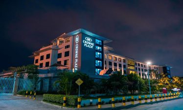 crowne-plaza-nairobi-8596950566-2x1
